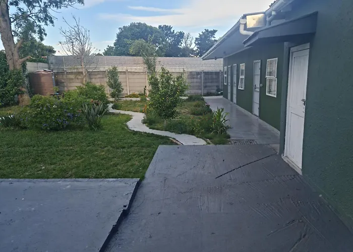 Hasate Guest House ,4 St James Street Oakdale Belliville Cape Town South Africa