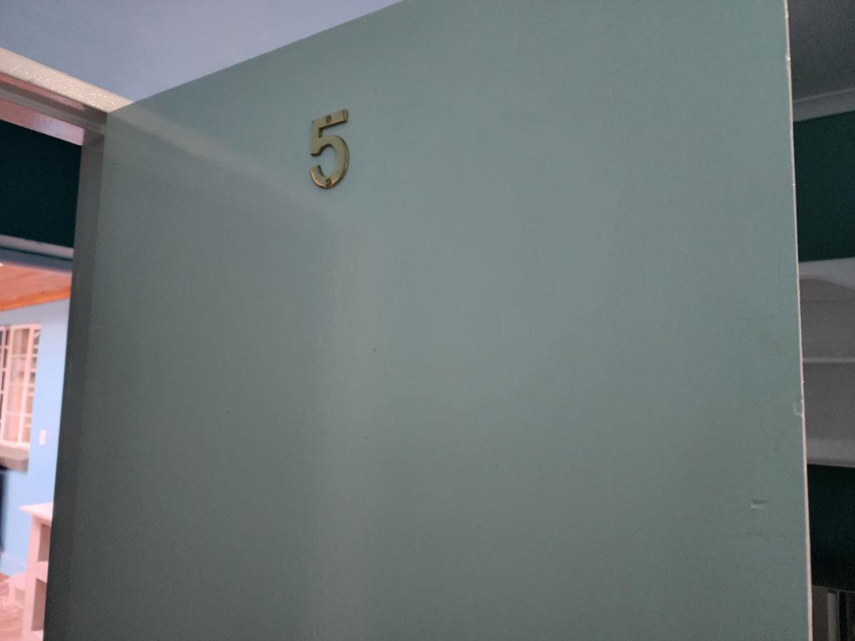 Gasthuis Hasate ,4 St Street Oakdale Belliville South Africa